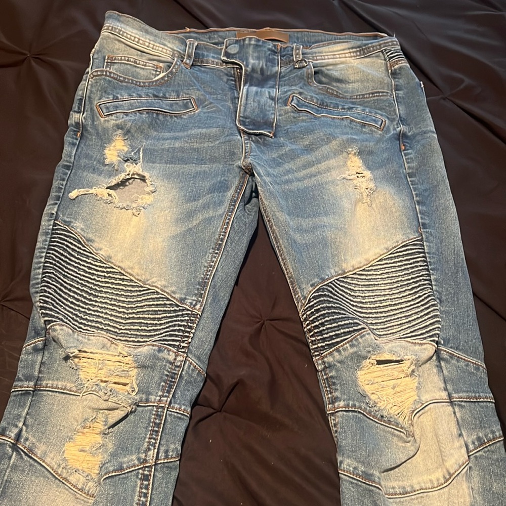 KDNK Jeans